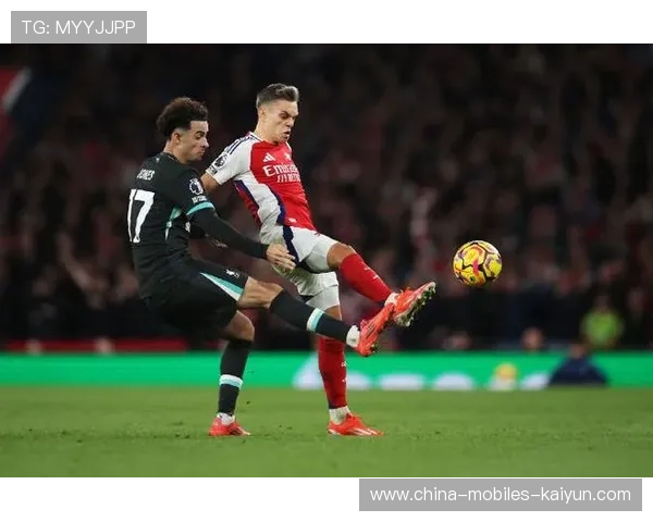 阿诺德任意球直接破网利物浦狂欢